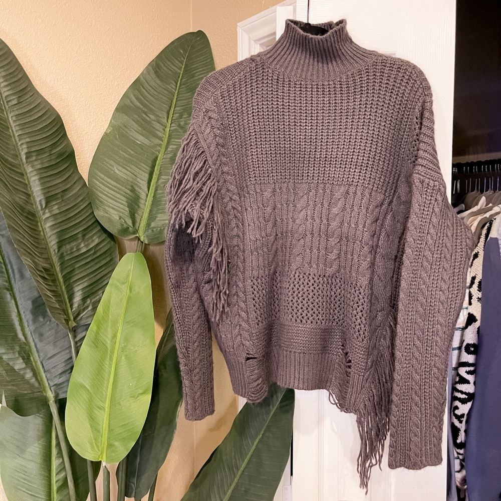 🆕Free Generation Mock-Neck Fringe Sweater Grey Sm
